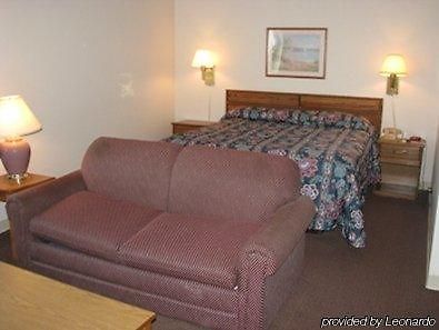 Cobblestone Inn & Suites - Trenton Екстериор снимка
