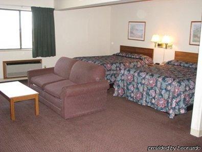 Cobblestone Inn & Suites - Trenton Екстериор снимка